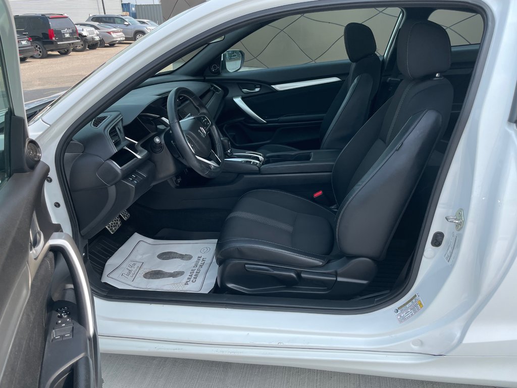 2019 Honda Civic Coupe SPORT in Winnipeg, Manitoba - 11 - w1024h768px