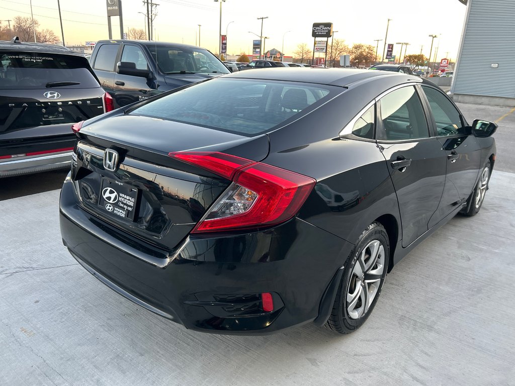 2018 Honda Civic Sedan LX in Winnipeg, Manitoba - 5 - w1024h768px