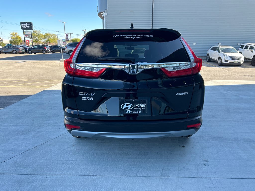 2018 Honda CR-V LX in Winnipeg, Manitoba - 4 - w1024h768px