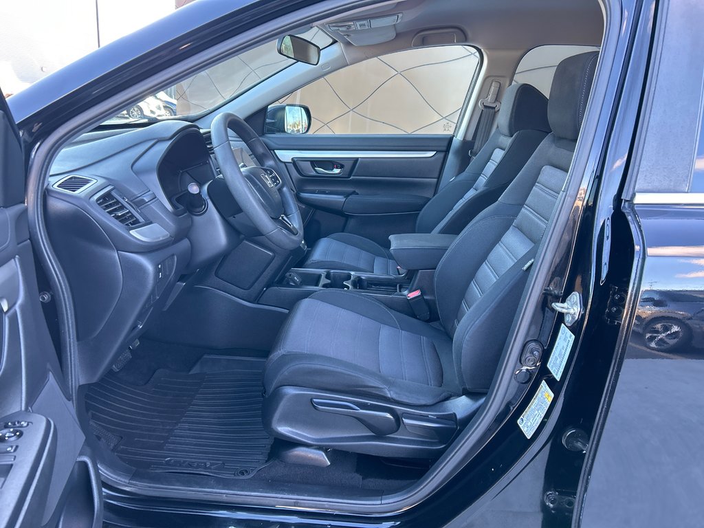 2018 Honda CR-V LX in Winnipeg, Manitoba - 14 - w1024h768px