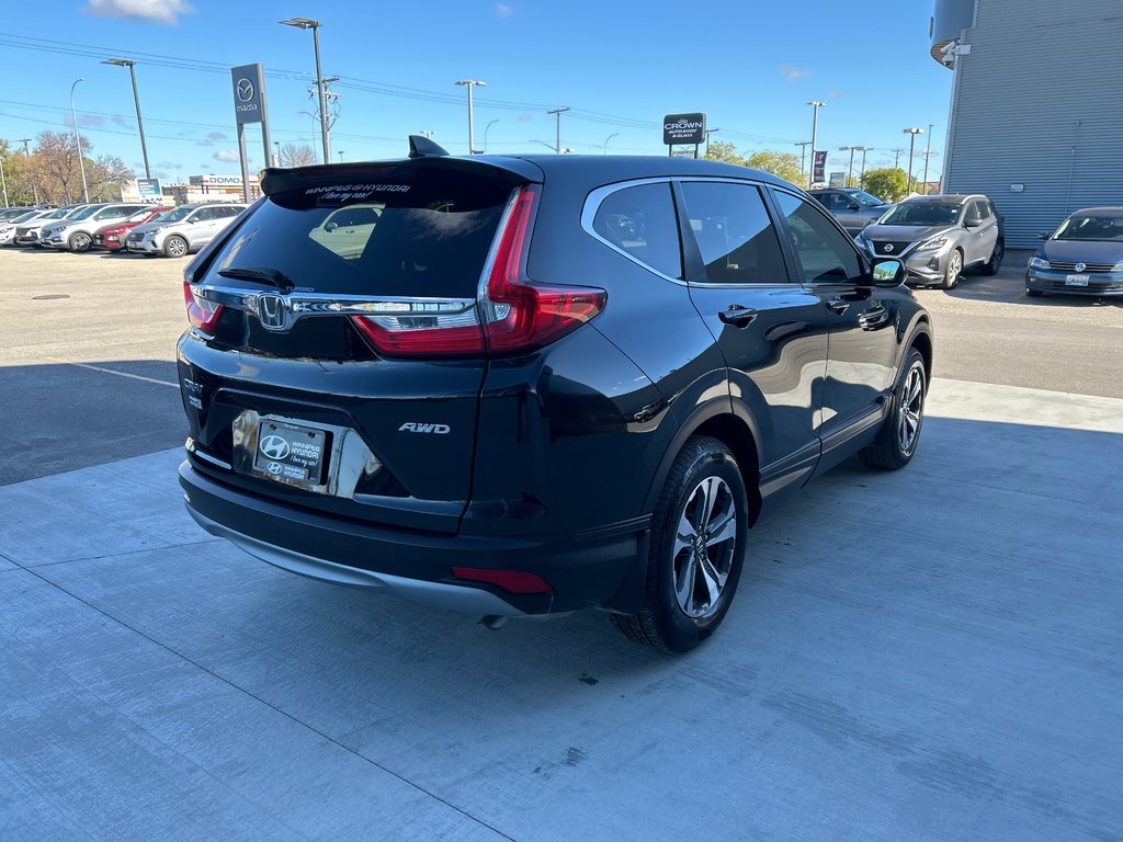 2018 Honda CR-V LX in Winnipeg, Manitoba - 5 - w1024h768px
