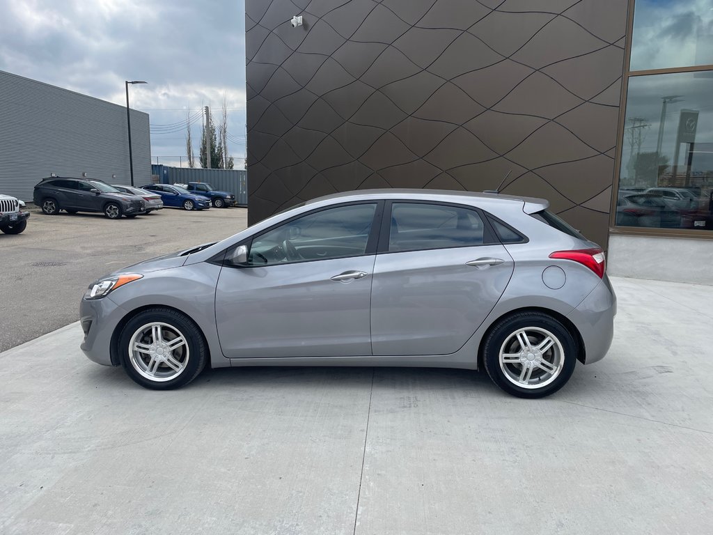 2013 Hyundai Elantra GT GL in Winnipeg, Manitoba - 9 - w1024h768px