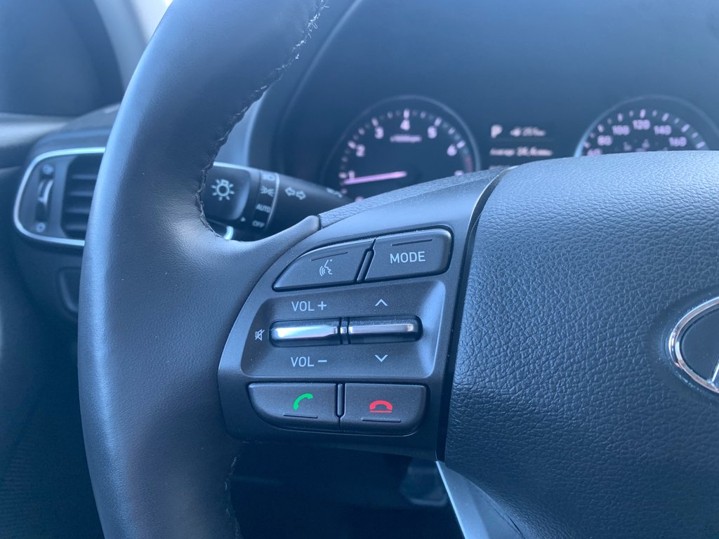 2018 Hyundai Elantra GT GL in Winnipeg, Manitoba - 15 - w1024h768px