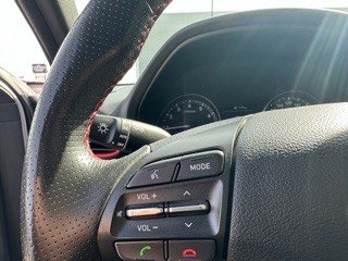 2018 Hyundai Elantra GT Sport in Winnipeg, Manitoba - 15 - w1024h768px