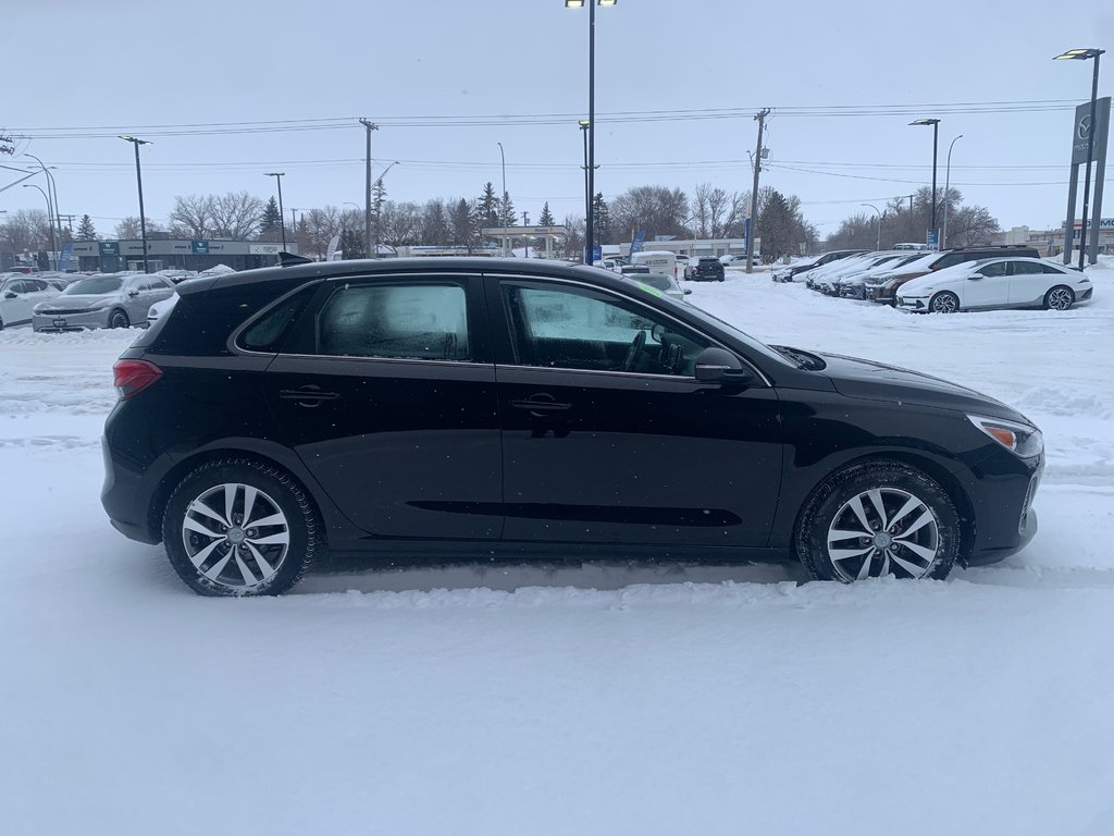 2019 Hyundai Elantra GT Preferred in Winnipeg, Manitoba - 6 - w1024h768px