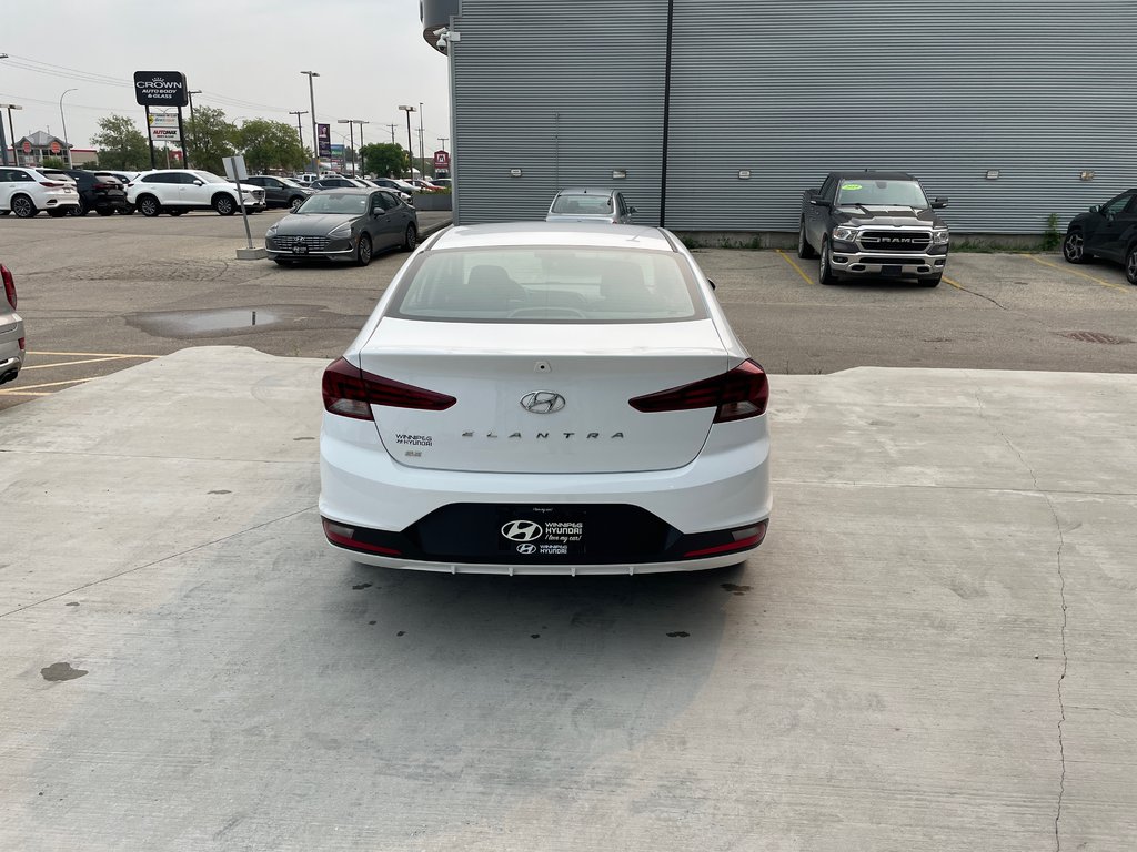 2020 Hyundai Elantra Essential in Winnipeg, Manitoba - 6 - w1024h768px