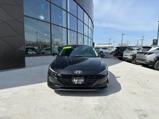 2021 Hyundai Elantra Preferred in Winnipeg, Manitoba - 8 - w1024h768px