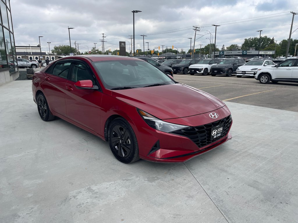 2021 Hyundai Elantra Preferred in Winnipeg, Manitoba - 3 - w1024h768px