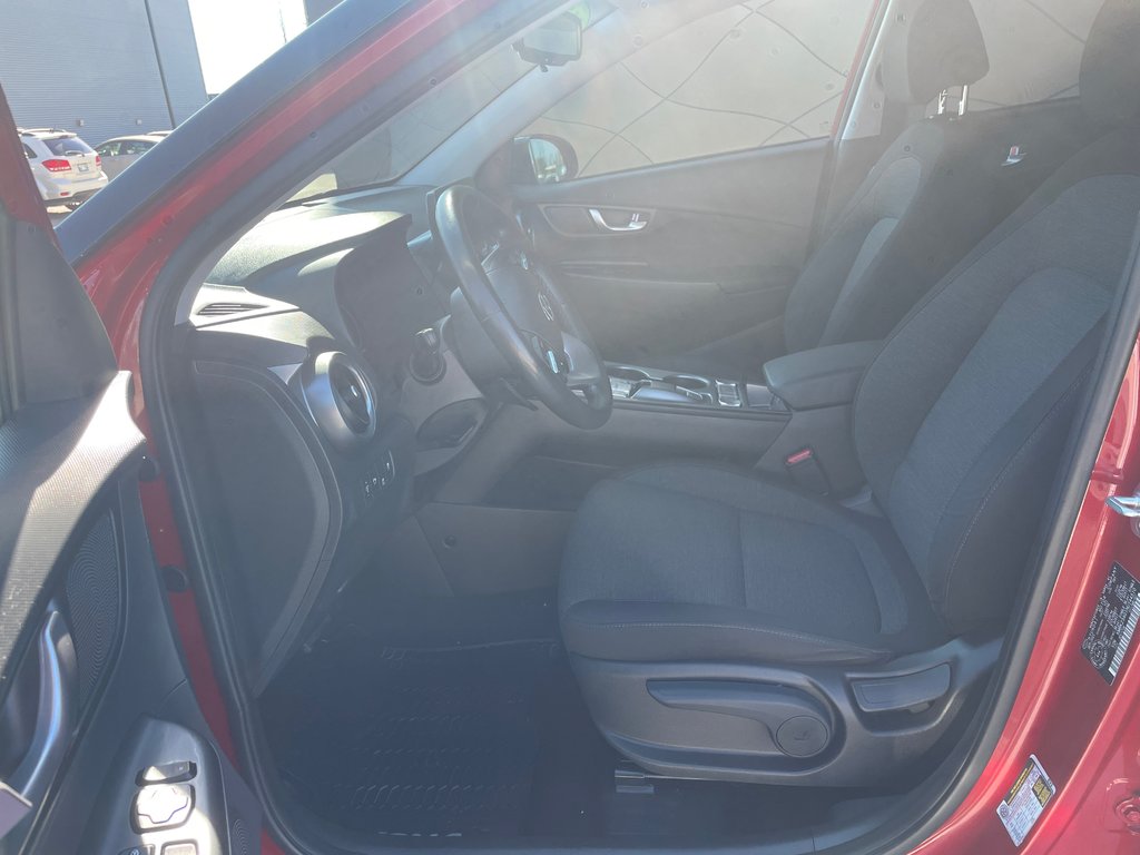 2022 Hyundai KONA ELECTRIC Preferred in Winnipeg, Manitoba - 10 - w1024h768px