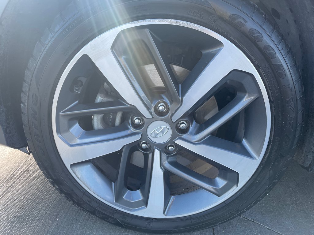 2018 Hyundai Kona Ultimate in Winnipeg, Manitoba - 8 - w1024h768px