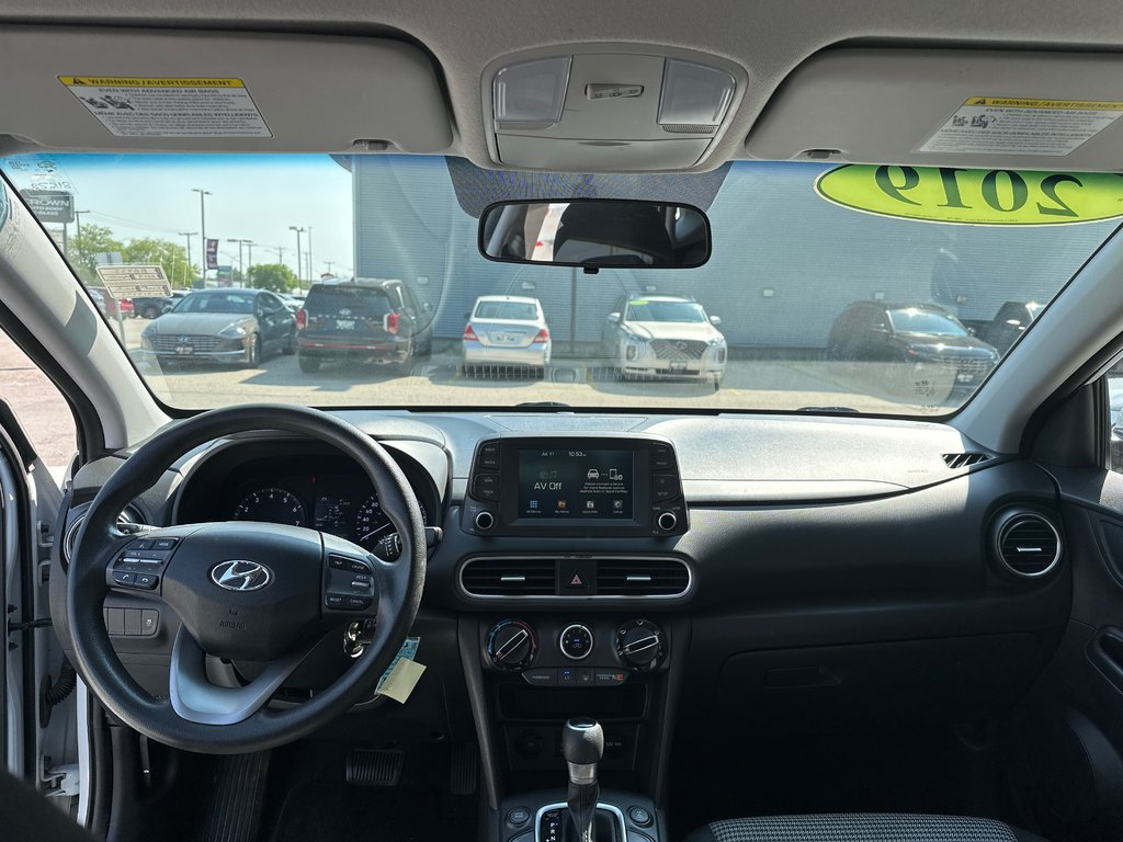 2019 Hyundai Kona ESSENTIAL in Winnipeg, Manitoba - 15 - w1024h768px