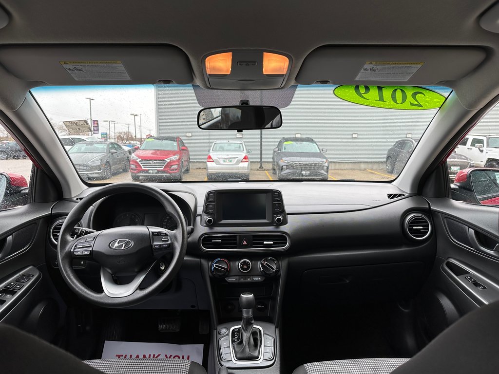 2019 Hyundai Kona Essential in Winnipeg, Manitoba - 13 - w1024h768px