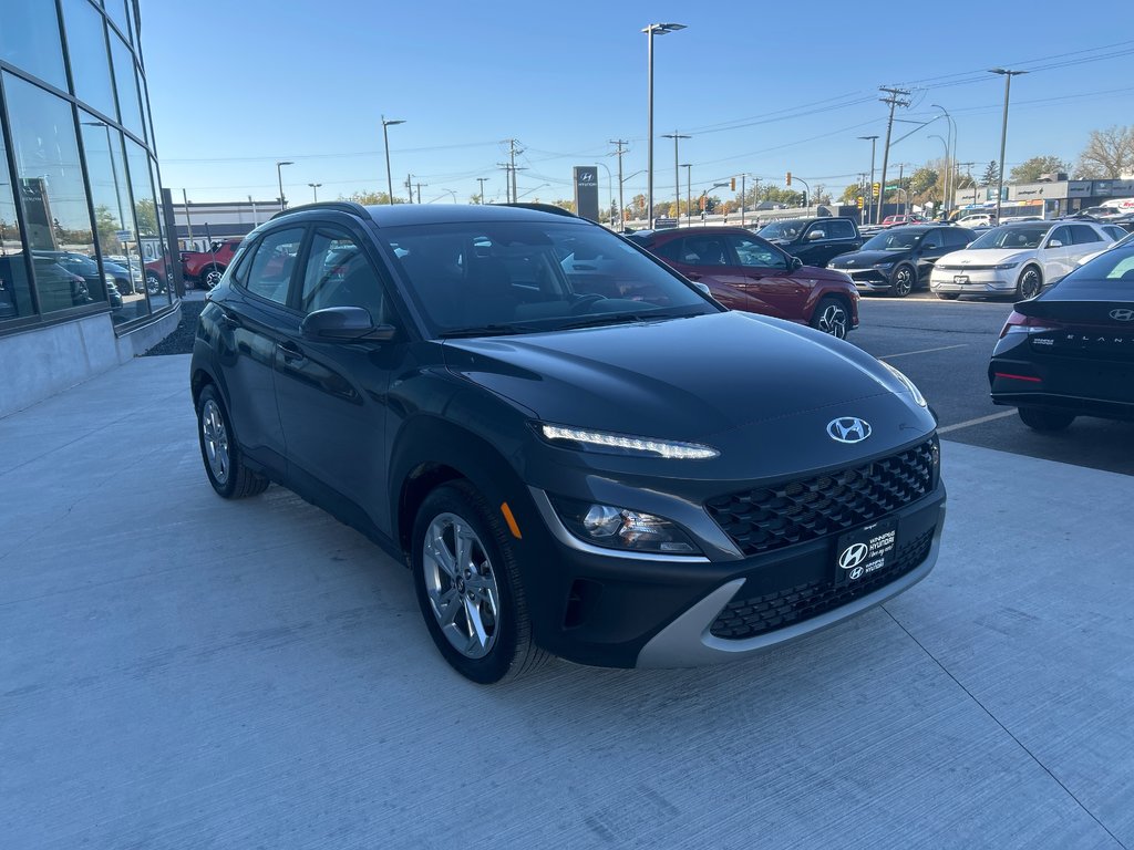 2023 Hyundai Kona Preferred in Winnipeg, Manitoba - 7 - w1024h768px