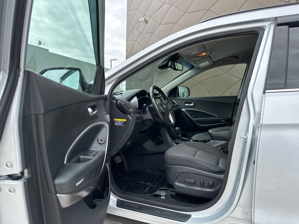 2019 Hyundai Santa Fe XL Preferred in Winnipeg, Manitoba - 23 - w1024h768px