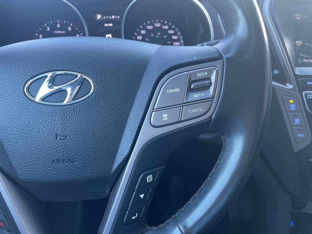 2019 Hyundai Santa Fe XL Ultimate in Winnipeg, Manitoba - 14 - w1024h768px