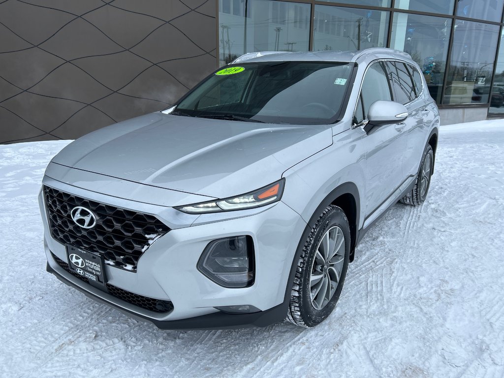 2019 Hyundai Santa Fe Preferred in Winnipeg, Manitoba - 1 - w1024h768px