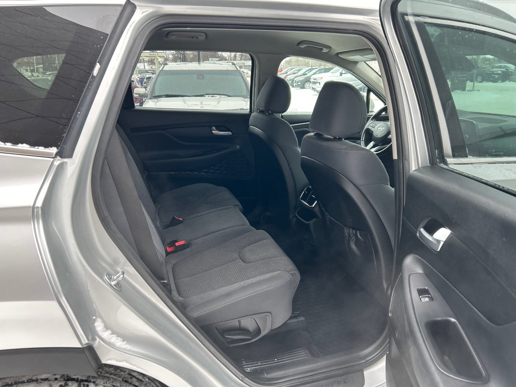 2019 Hyundai Santa Fe Preferred in Winnipeg, Manitoba - 23 - w1024h768px