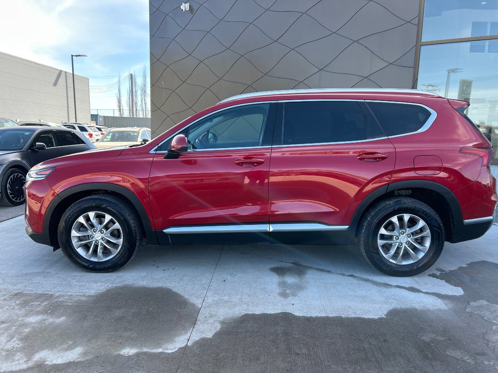 2019 Hyundai Santa Fe Essential in Winnipeg, Manitoba - 2 - w1024h768px