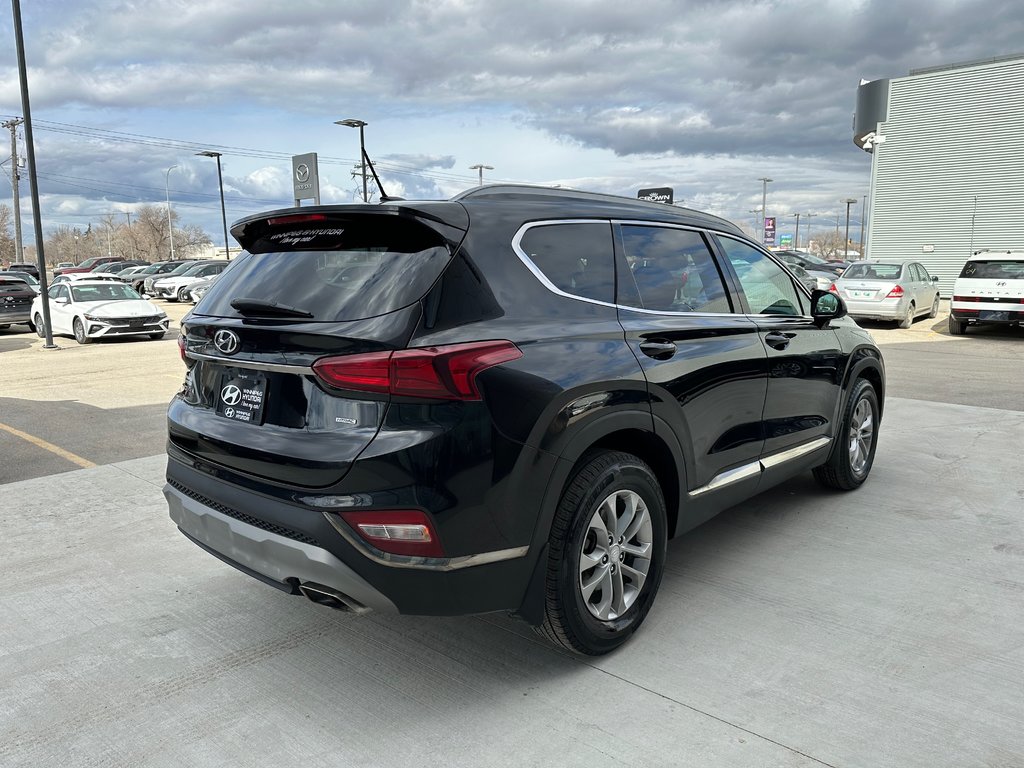 2019 Hyundai Santa Fe Essential in Winnipeg, Manitoba - 4 - w1024h768px
