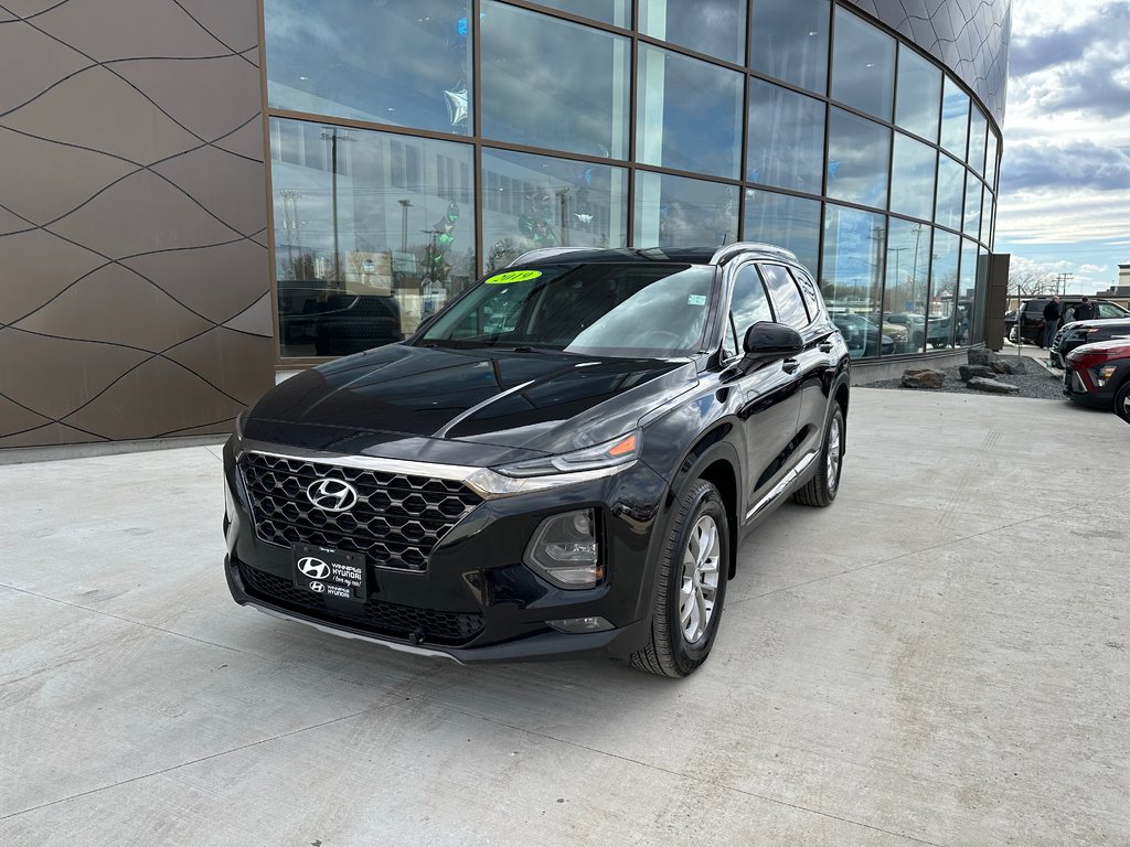 2019 Hyundai Santa Fe Essential in Winnipeg, Manitoba - 1 - w1024h768px