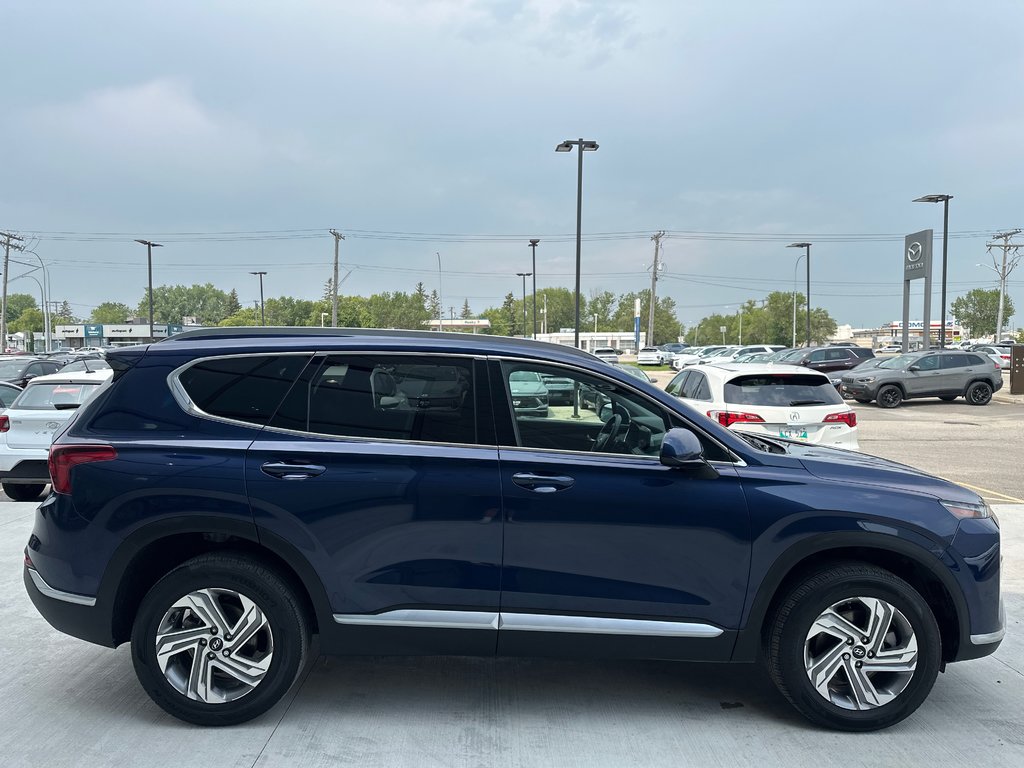 2023 Hyundai Santa Fe Preferred in Winnipeg, Manitoba - 6 - w1024h768px