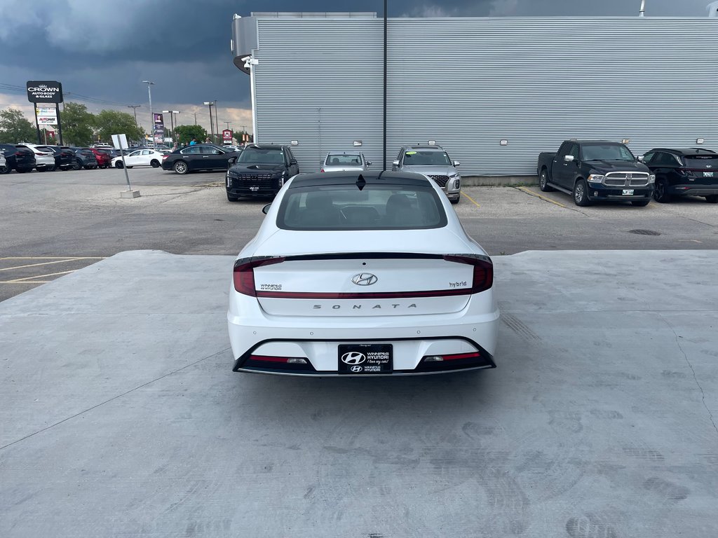 2020 Hyundai Sonata Hybrid Ultimate in Winnipeg, Manitoba - 4 - w1024h768px