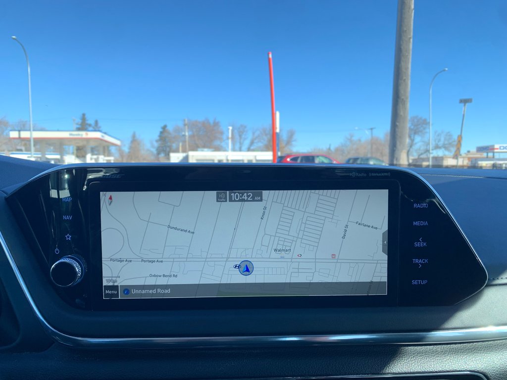 2022 Hyundai Sonata Hybrid Ultimate in Winnipeg, Manitoba - 15 - w1024h768px