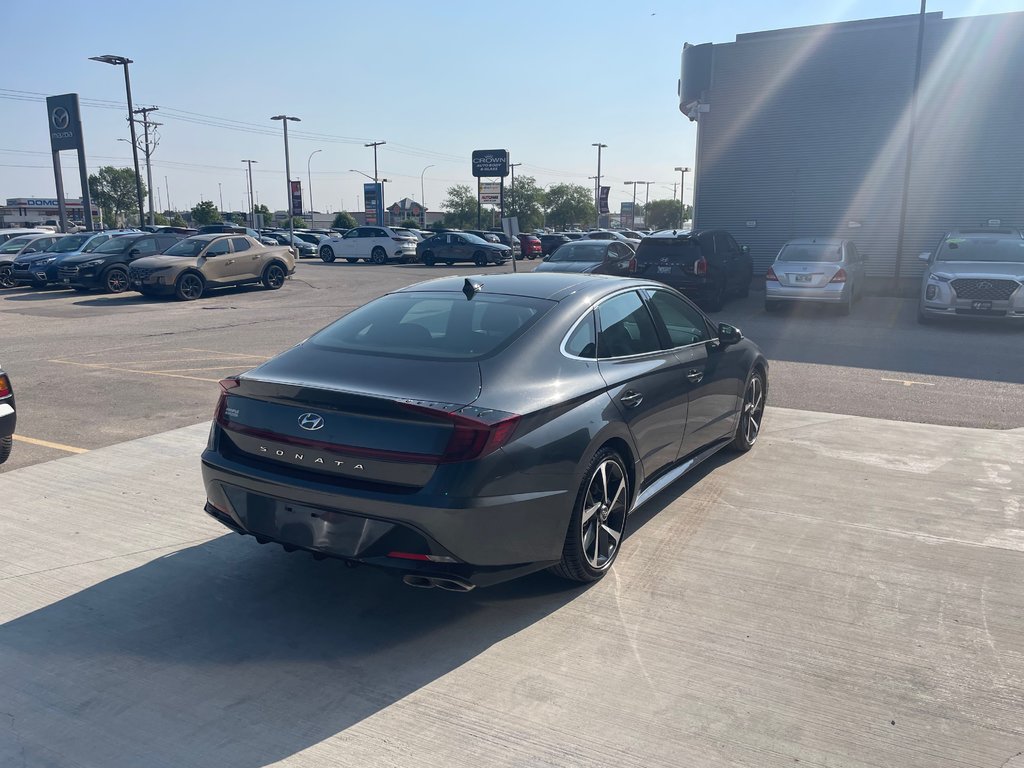 2023 Hyundai Sonata SPORT in Winnipeg, Manitoba - 5 - w1024h768px