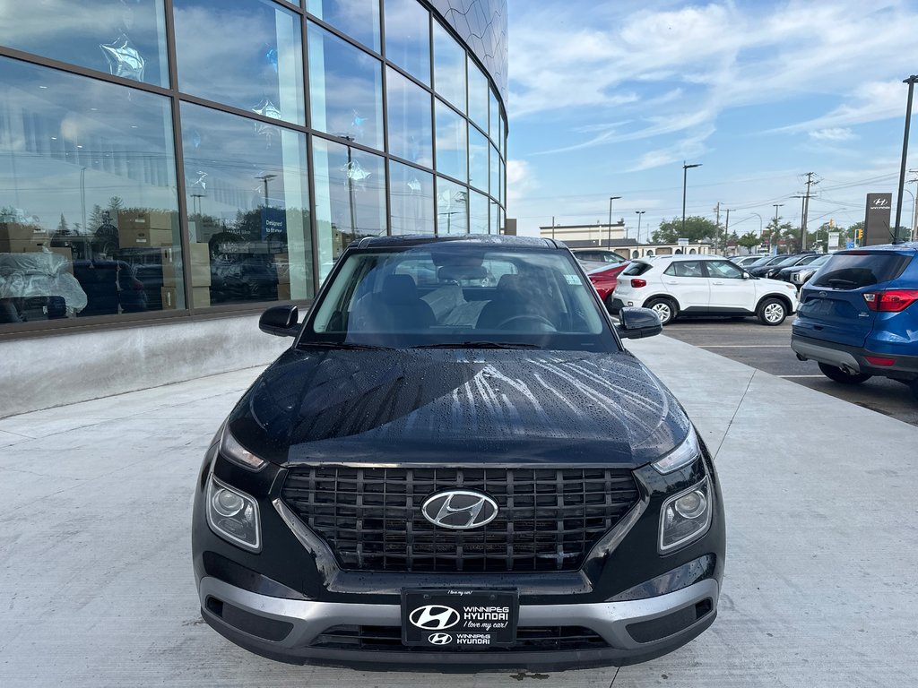 2022 Hyundai Venue Essential in Winnipeg, Manitoba - 8 - w1024h768px