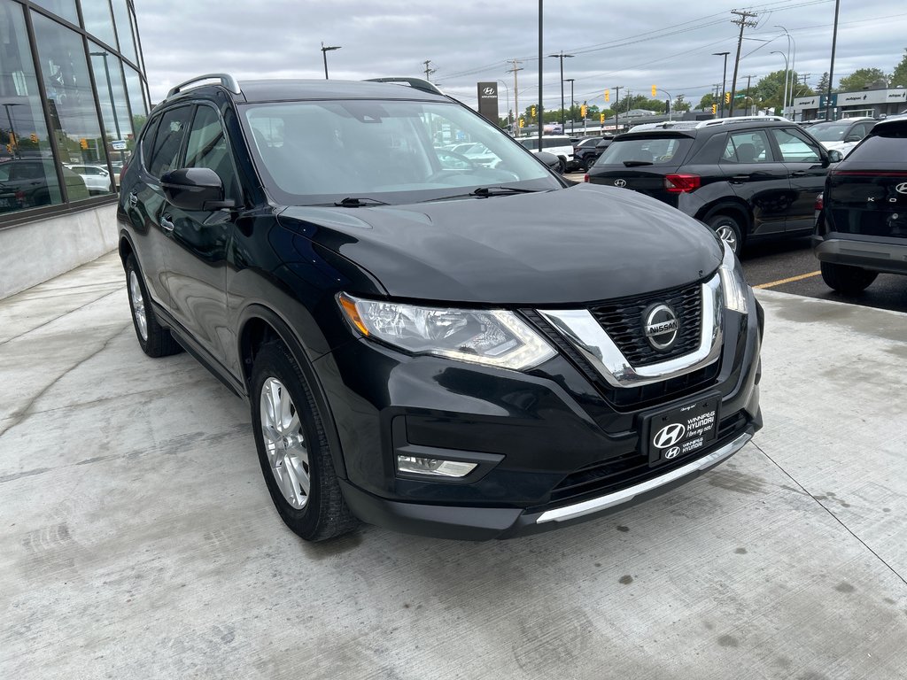 2019 Nissan Rogue SV in Winnipeg, Manitoba - 7 - w1024h768px