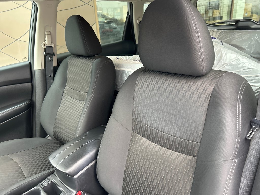 2020 Nissan Rogue Special Edition in Winnipeg, Manitoba - 13 - w1024h768px