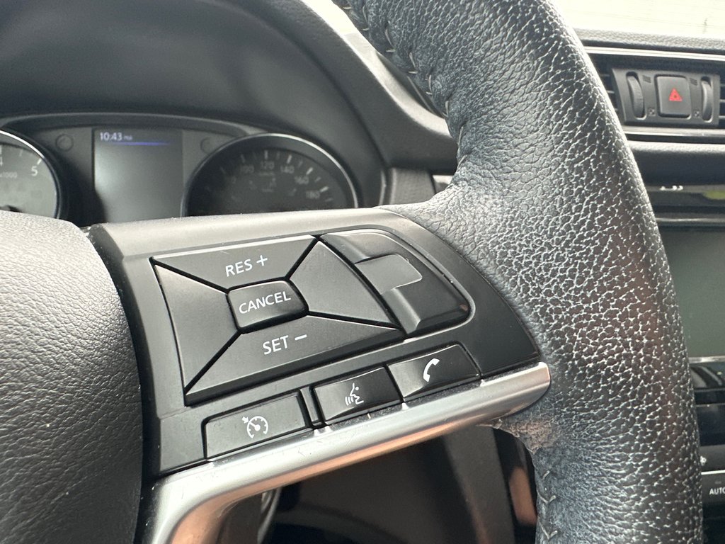 2020 Nissan Rogue Special Edition in Winnipeg, Manitoba - 15 - w1024h768px