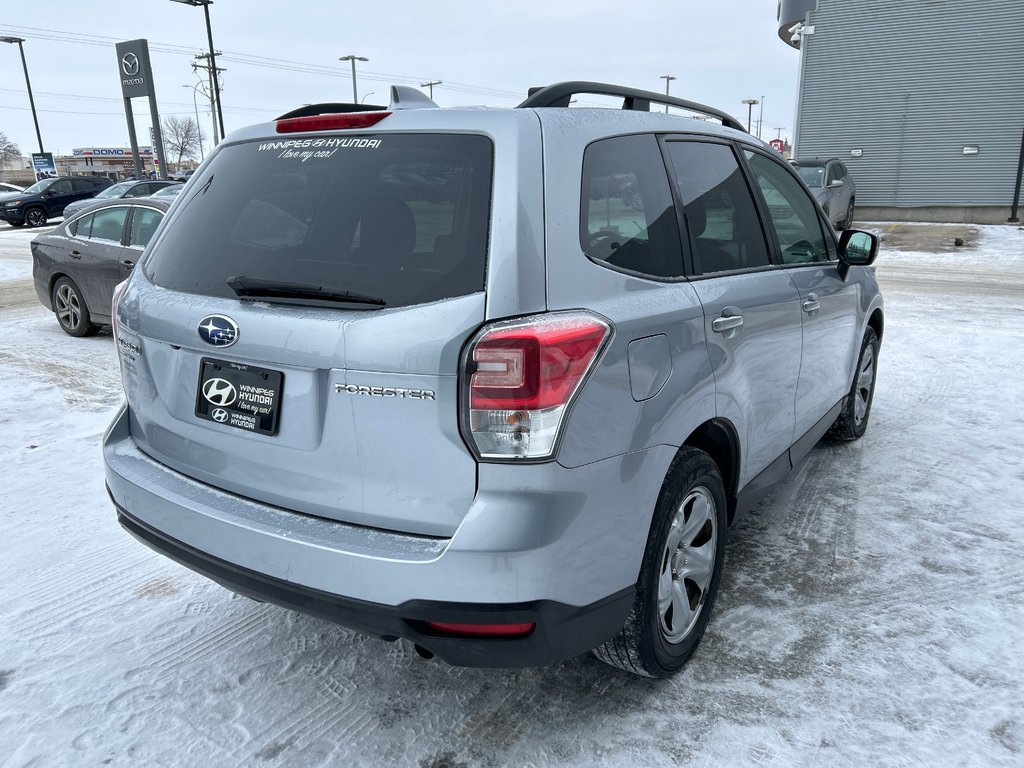2018 Subaru Forester BASE in Winnipeg, Manitoba - 5 - w1024h768px