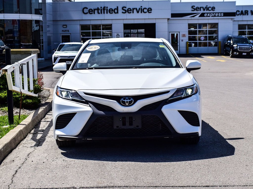 2020  Camry SE in Hannon, Ontario - 3 - w1024h768px