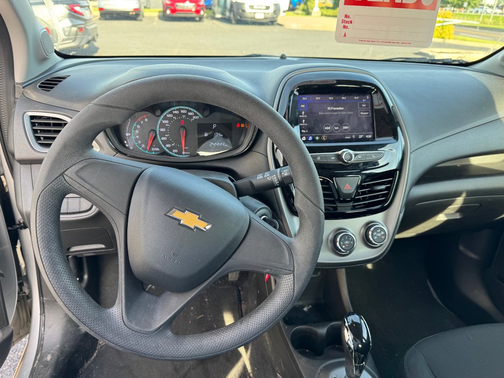 2022 Chevrolet Spark LS Carplay Caméra de recul Bluetooth in Sainte-Julie, Quebec - 7 - w1024h768px