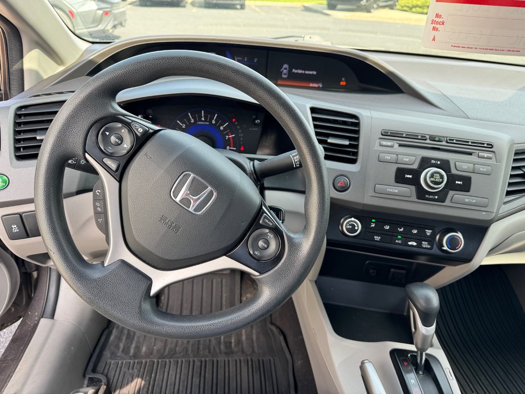 2012 Honda Civic Sdn LX Sièges chauffants Bluetooth in Sainte-Julie, Quebec - 7 - w1024h768px