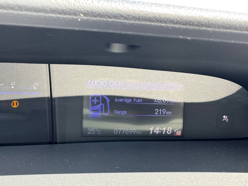 2014 Honda Civic Sedan LX Sièges chauffants Bluetooth in Sainte-Julie, Quebec - 8 - w1024h768px