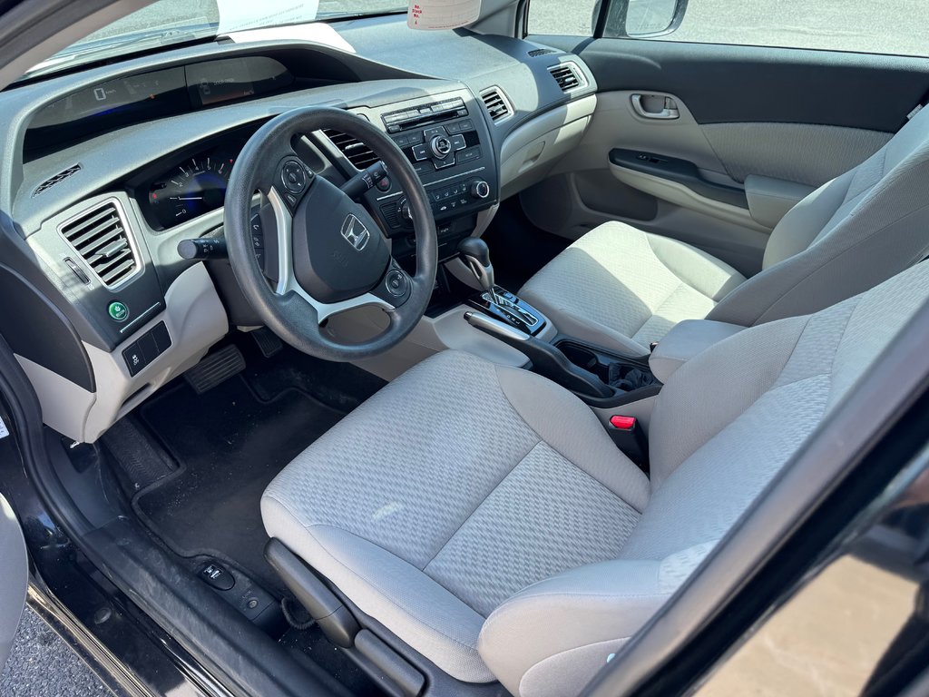 2014 Honda Civic Sedan LX Sièges chauffants Bluetooth in Sainte-Julie, Quebec - 3 - w1024h768px