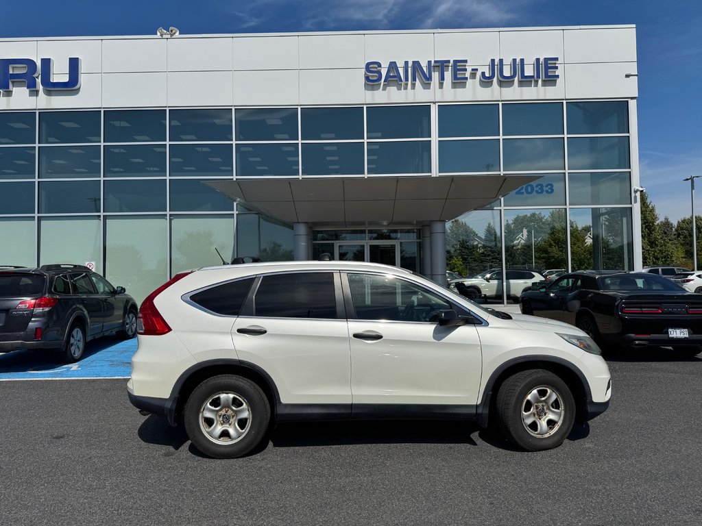 Honda CR-V LX Sièges chauffants Caméra de recul 2015 à Sainte-Julie, Québec - 2 - w1024h768px