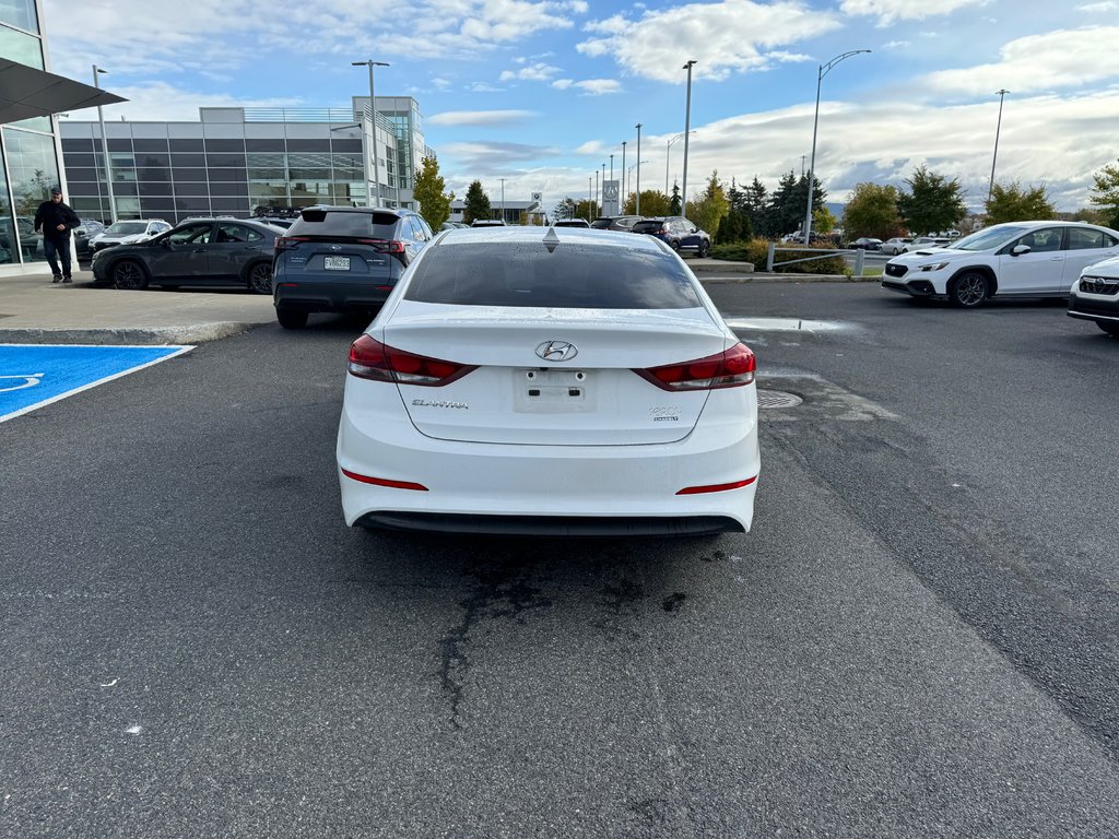 2017  Elantra GL Carplay Volant chauffant Caméra de recul in Sainte-Julie, Quebec - 4 - w1024h768px