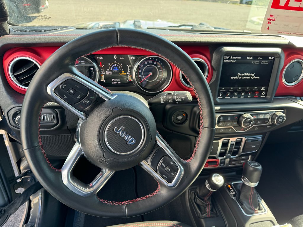 2021  Wrangler Unlimited Rubicon 2.0L 4X4 Cuir Navi Toit rigide in Sainte-Julie, Quebec - 7 - w1024h768px