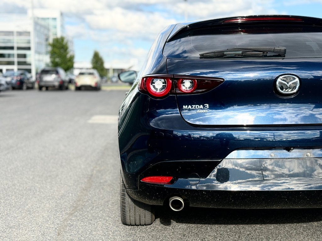 Mazda 3 Sport GS AWD 2023 à Sainte-Julie, Québec - 4 - w1024h768px