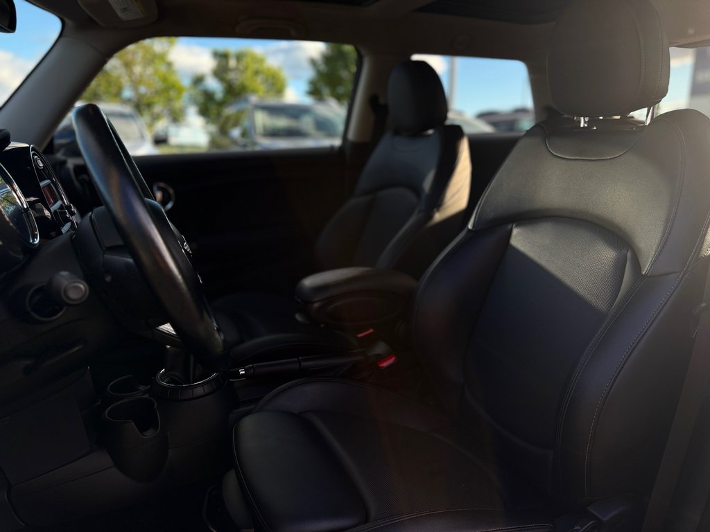 MINI Cooper Hardtop BASE 2016 à Sainte-Julie, Québec - 18 - w1024h768px