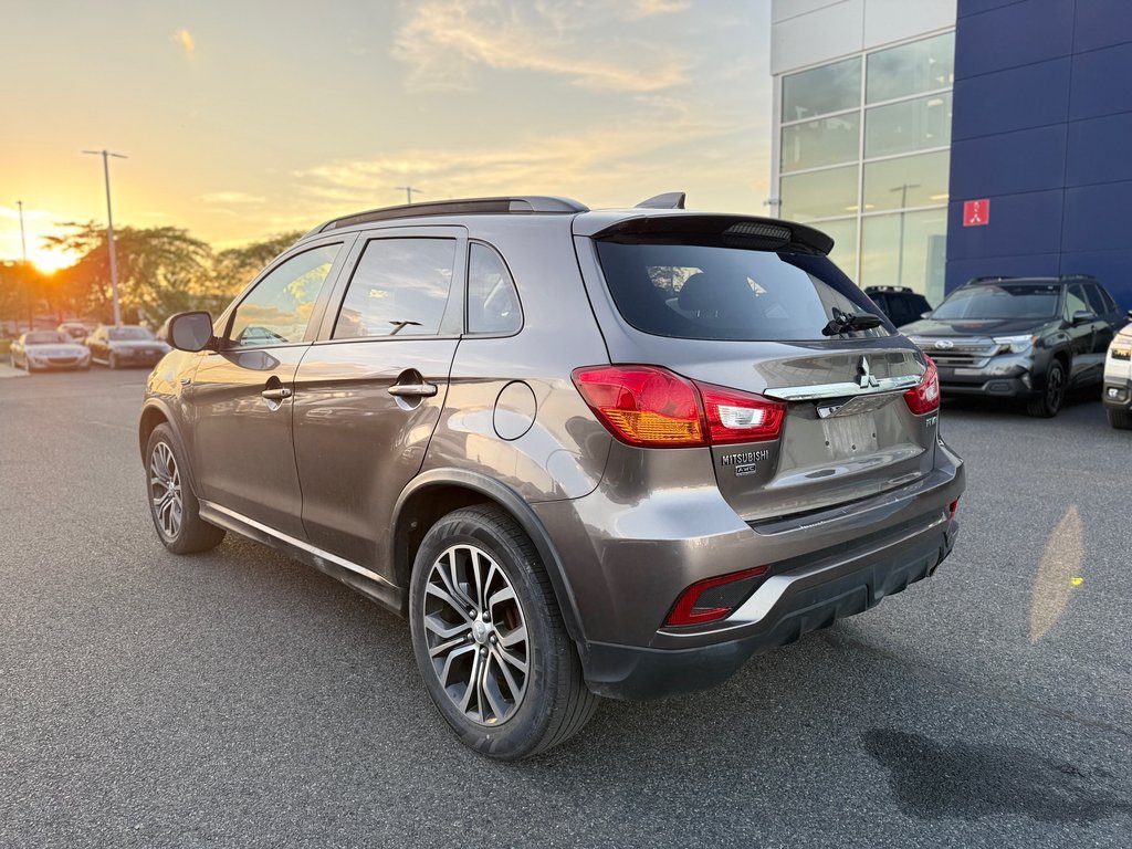 2018 Mitsubishi RVR GT in Sainte-Julie, Quebec - 3 - w1024h768px