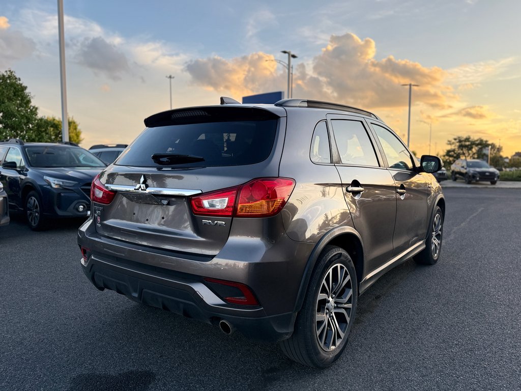 2018 Mitsubishi RVR GT in Sainte-Julie, Quebec - 4 - w1024h768px