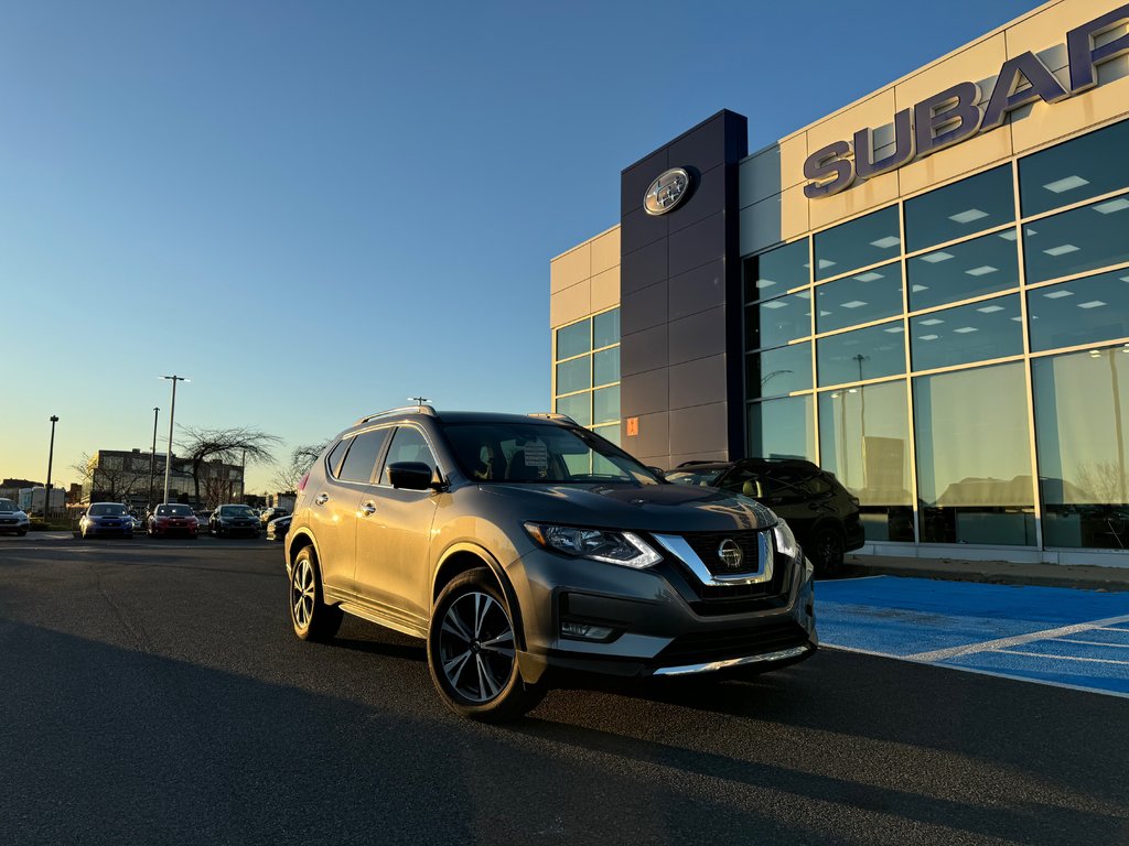 Rogue SV AWD Carplay Volant chauffant Toit pano 2020 à Sainte-Julie, Québec - 1 - w1024h768px