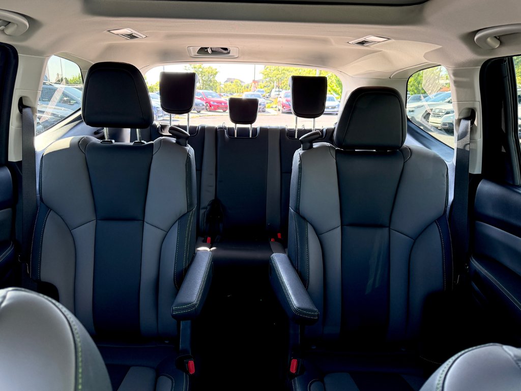 Subaru Ascent Onyx 2025 à Sainte-Julie, Québec - 20 - w1024h768px