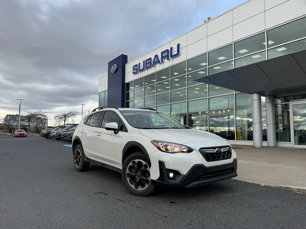 2021  Crosstrek Tourisme Carplay Volant chauffant CERTIFIÉ in Sainte-Julie, Quebec - 1 - w1024h768px