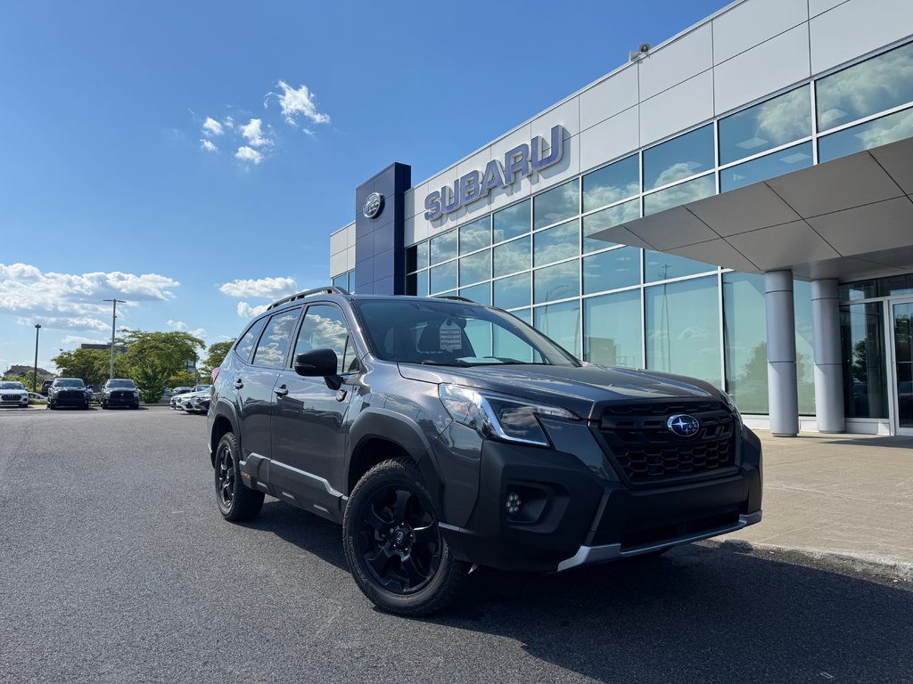 Subaru Forester Wilderness Carplay Toit pano Sièges chauffants 2022 à Sainte-Julie, Québec - 1 - w1024h768px