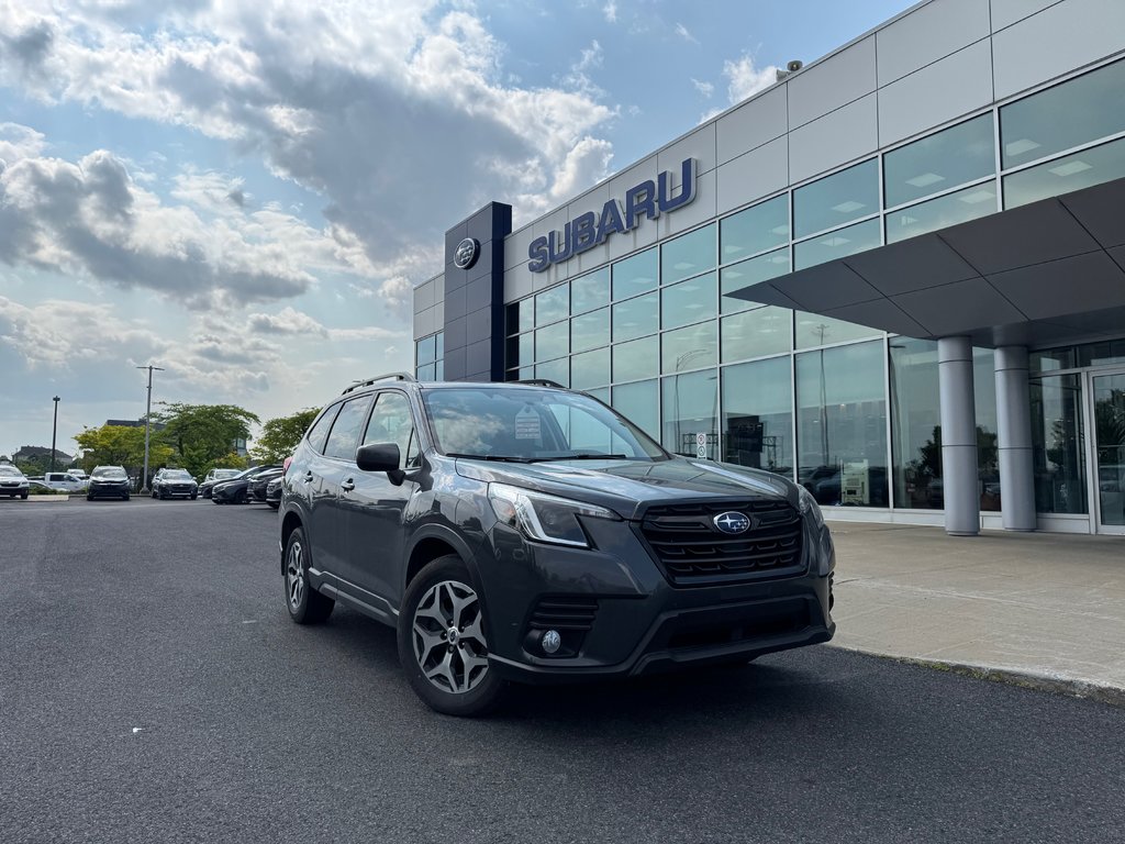 Subaru Forester Tourisme Toit pano Carplay Volant chauffant 2023 à Sainte-Julie, Québec - 1 - w1024h768px